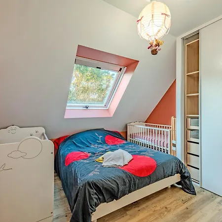 Holiday home Belle Maison A 800m